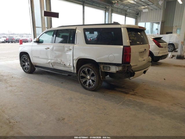 43780441 :رقم المزاد ، 1GNSKHKC0GR161471 vin ، 2016 Chevrolet Suburban Lt مزاد بيع