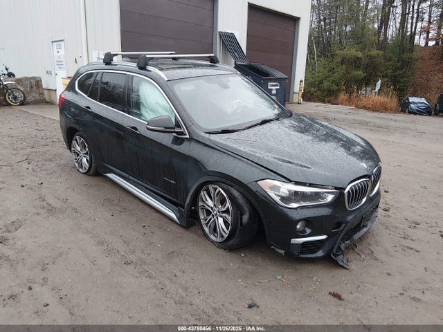 2017 BMW X1 WBXHT3Z33H4A56937 Photo 5