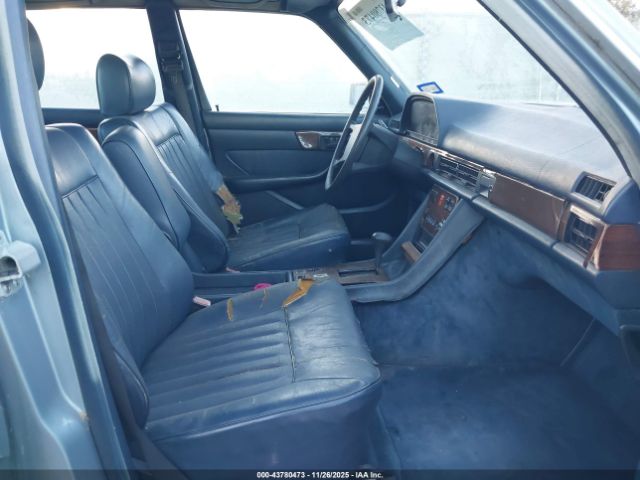 1985 MERCEDES-BENZ 300 WDBCB20C1FA127273 Photo 4