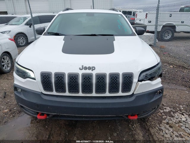43780477 :رقم المزاد ، 1C4PJMBX0KD141675 vin ، 2019 Jeep Cherokee Trailhawk 4x4 مزاد بيع