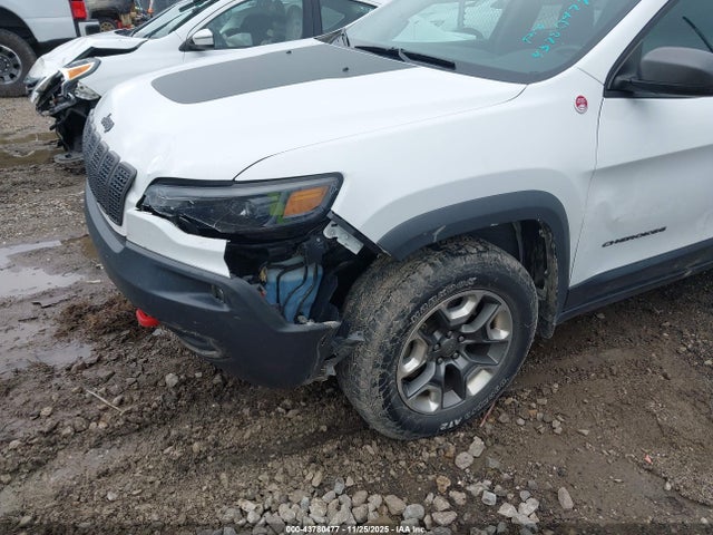 43780477 :رقم المزاد ، 1C4PJMBX0KD141675 vin ، 2019 Jeep Cherokee Trailhawk 4x4 مزاد بيع