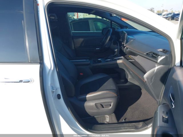 2021 TOYOTA SIENNA 5TDDRKEC8MS016097 Photo 4