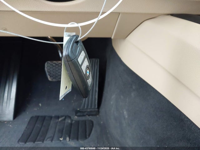 2017 BMW 330E WBA8E1C50HK480457 Photo 10