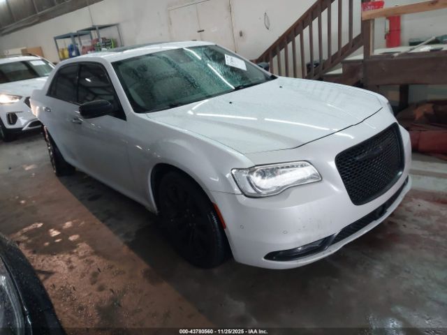 2016 CHRYSLER 300C 2C3CCAET4GH244029