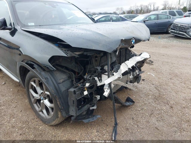 2021 BMW X3 5UXTY5C0XM9E39935 Photo 5