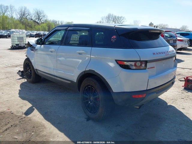 2015 LAND ROVER RANGE ROVER EVOQUE SALVP2BGXFH076965 Photo 2