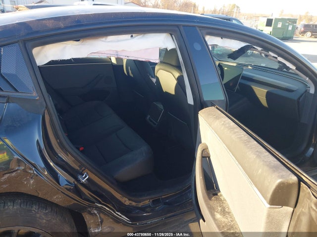 2025 TESLA MODEL 3 5YJ3E1EA4SF062494 Photo 7