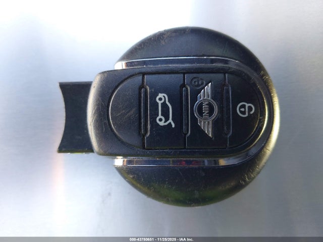 2016 MINI HARDTOP WMWXU3C51G2B67431 Photo 10