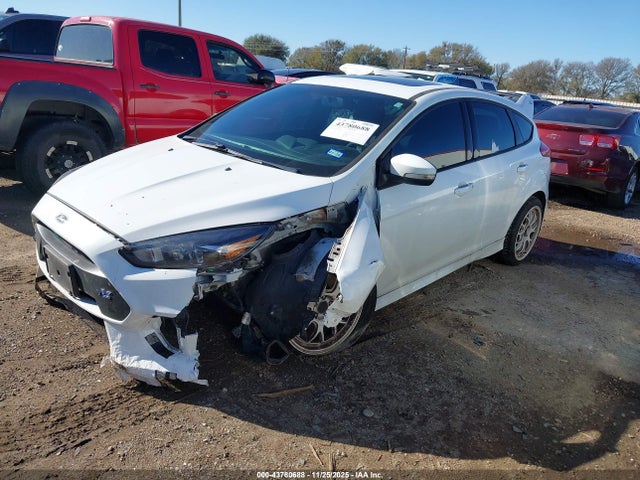 2017 FORD FOCUS RS WF0DP3TH6H4119513 Photo 1
