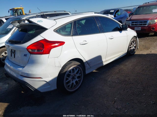 2017 FORD FOCUS RS WF0DP3TH6H4119513 Photo 3