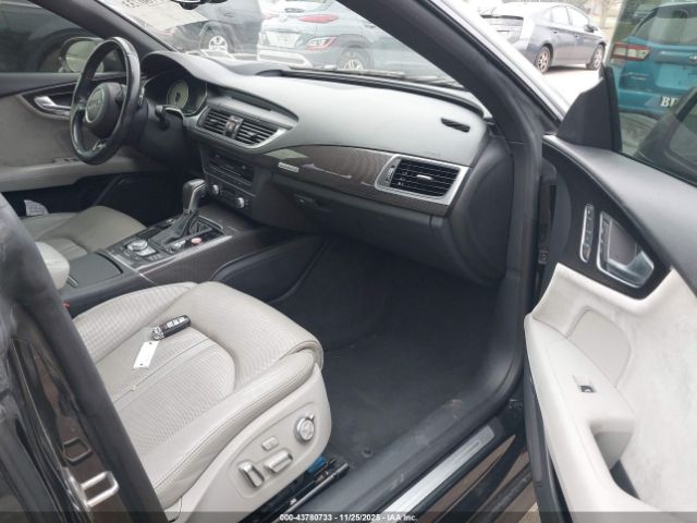 2016 AUDI S7 WAUW2AFC0GN055909 Photo 4