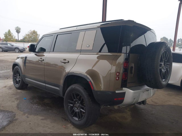 SALEJ7RX8N2099490 Land Rover Defender 110 S