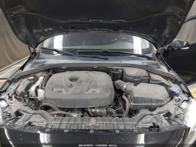 2018 VOLVO S60 YV126MFLXJ2450710 Photo 9