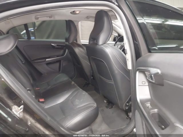 2018 VOLVO S60 YV126MFLXJ2450710 Photo 7