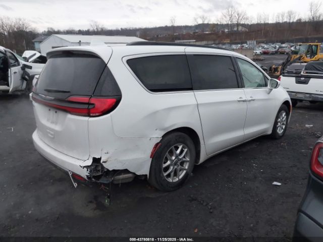 2022 CHRYSLER PACIFICA 2C4RC1BG8NR194417 Photo 3