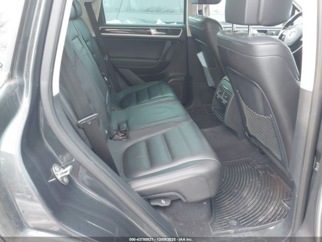 2016 VOLKSWAGEN TOUAREG WVGEF9BP8GD009515 Photo 7