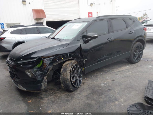 2024 CHEVROLET BLAZER 3GNKBDR42RS169045 Photo 1