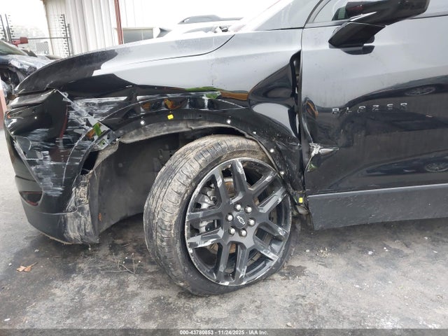 2024 CHEVROLET BLAZER 3GNKBDR42RS169045 Photo 5