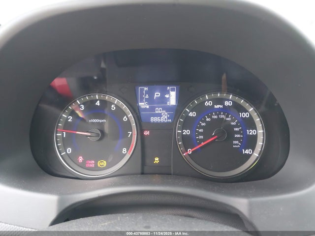 43780883 :رقم المزاد ، KMHCT4AE4GU000698 vin ، 2016 Hyundai Accent Se مزاد بيع