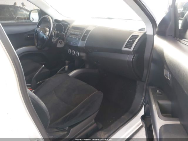 2007 MITSUBISHI OUTLANDER JA4MS41XX7U012734 Photo 4