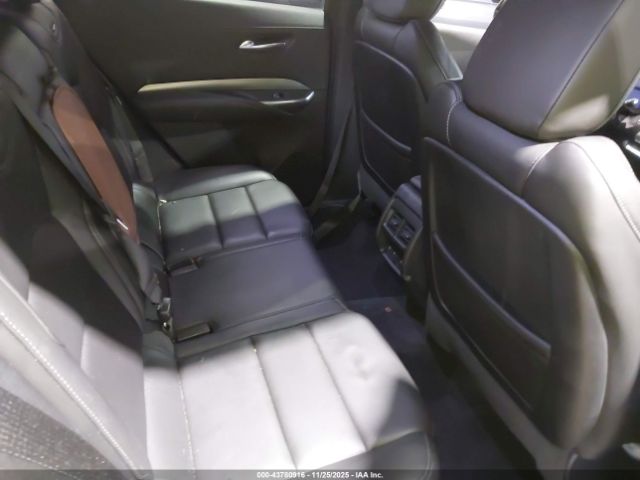 2019 CADILLAC XT4 1GYFZDR41KF137276 Photo 7