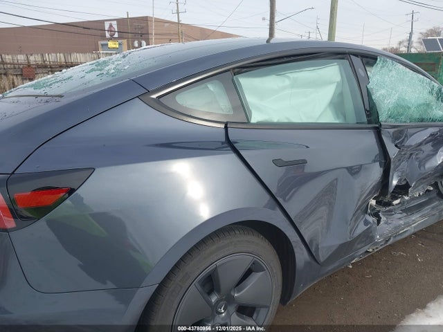 2023 TESLA MODEL 3 5YJ3E1EA2PF695695 Photo 5