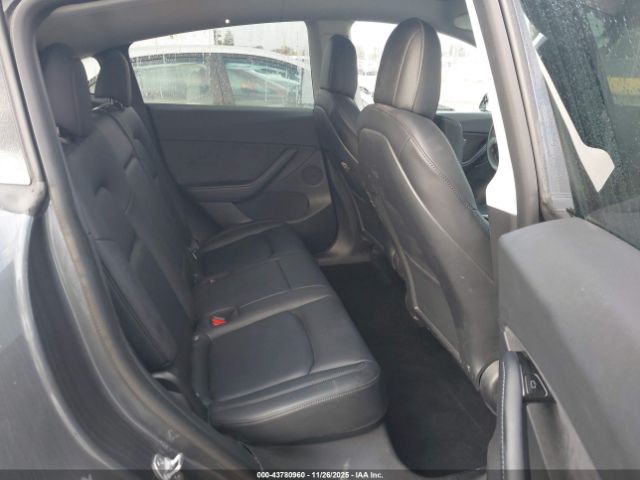 2021 TESLA MODEL Y 5YJYGDEE7MF094962 Photo 7