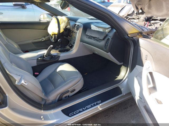 2005 CHEVROLET CORVETTE 1G1YY24U955103795 Photo 4