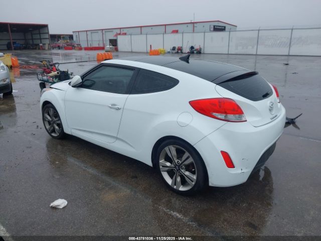 2016 HYUNDAI VELOSTER KMHTC6AD2GU289356 Photo 2