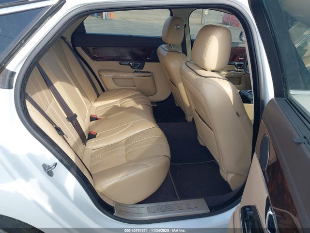 2014 JAGUAR XJ SAJWA2GZ0E8V62448 Photo 7