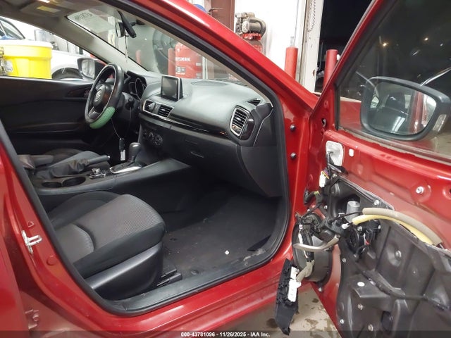 2016 MAZDA MAZDA3 JM1BM1U74G1332649 Photo 4