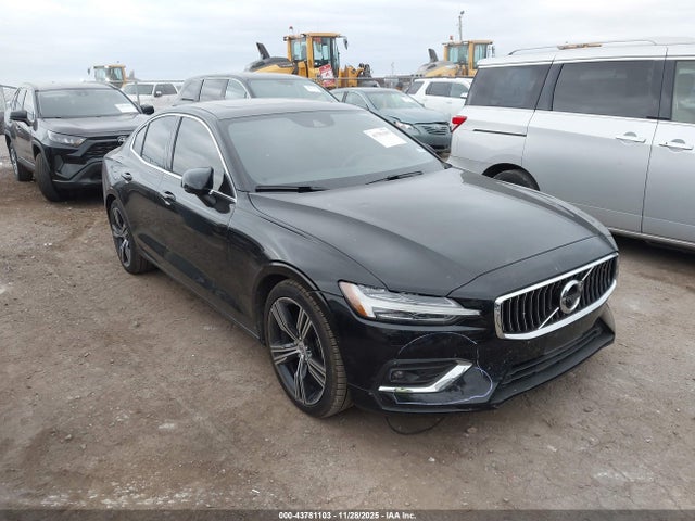 2022 VOLVO S60 7JRL12TLXNG160544