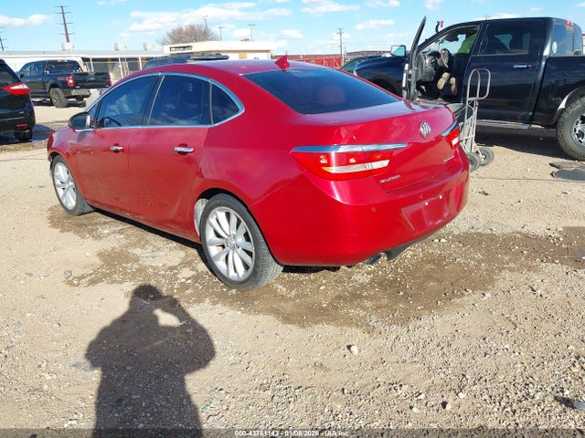 1G4PS5SK2E4209398 Buick Verano Leather Group