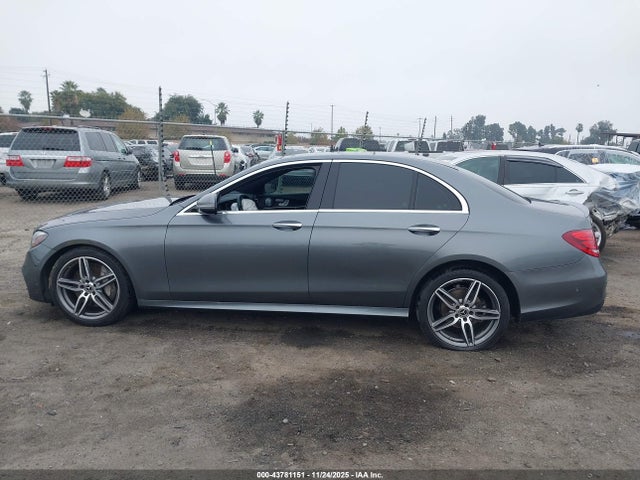 Mercedes-Benz E 300 2018 WDDZF4JB8JA406137 Image 14