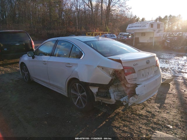 Продаж на аукціоні авто 2017 Subaru Legacy 2.5i Limited, vin: 4S3BNAN69H3032548, номер лоту: 43781153