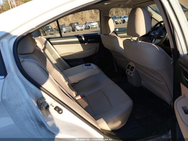 Продаж на аукціоні авто 2017 Subaru Legacy 2.5i Limited, vin: 4S3BNAN69H3032548, номер лоту: 43781153