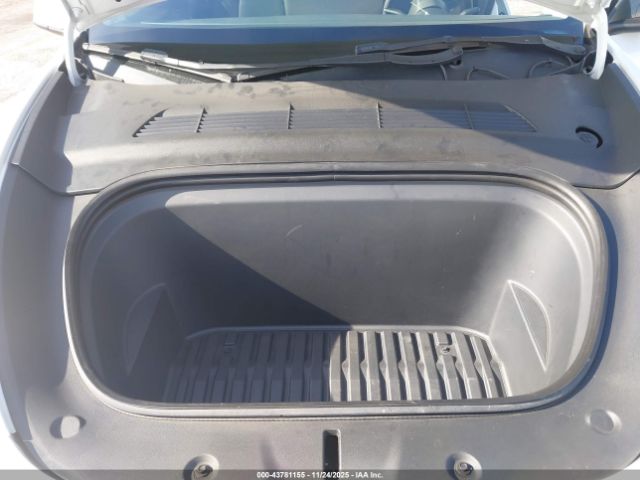 2023 TESLA MODEL Y 7SAYGDEF5PA048656 Photo 9