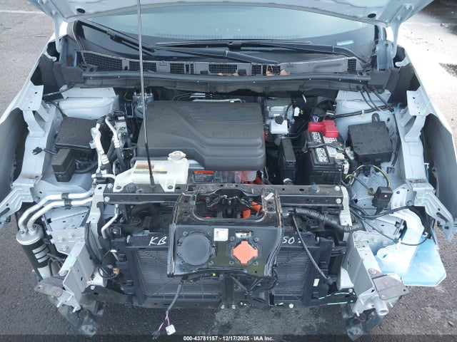 2024 NISSAN LEAF 1N4CZ1CV0RC554897 Photo 9