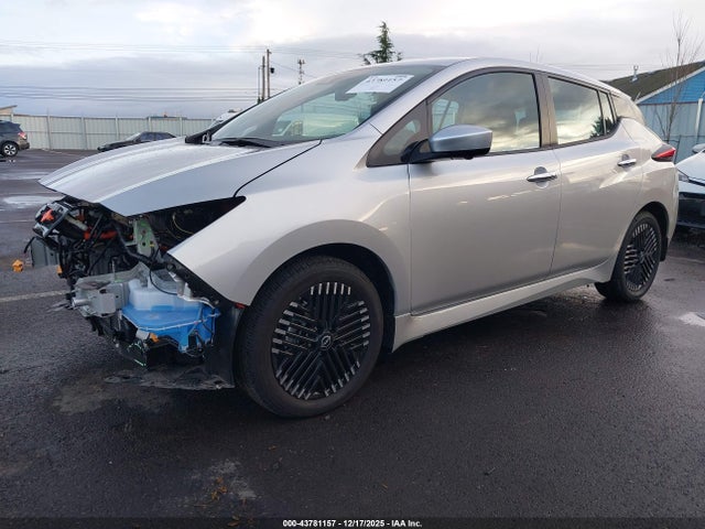 2024 NISSAN LEAF 1N4CZ1CV0RC554897 Photo 1