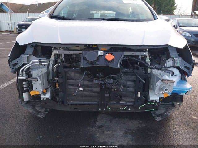2024 NISSAN LEAF 1N4CZ1CV0RC554897 Photo 5