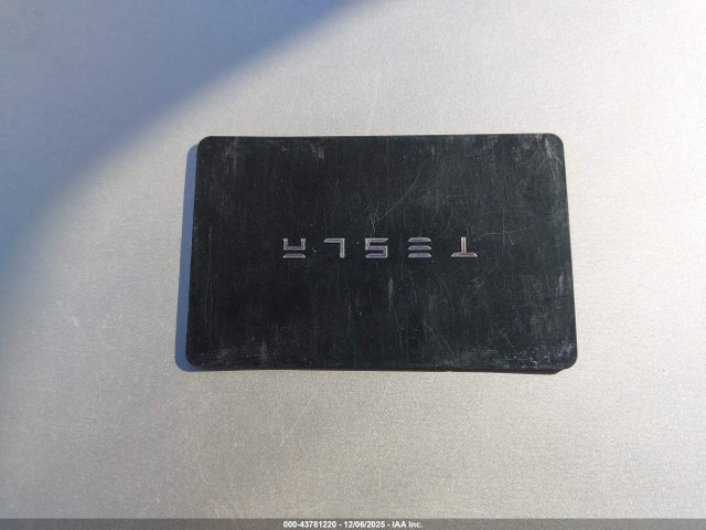 2021 TESLA MODEL 3 5YJ3E1EB7MF001751 Photo 10