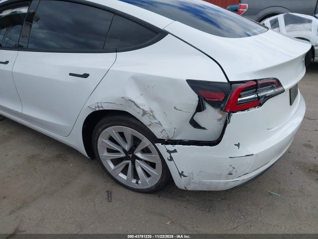 2021 TESLA MODEL 3 5YJ3E1EB7MF001751 Photo 5