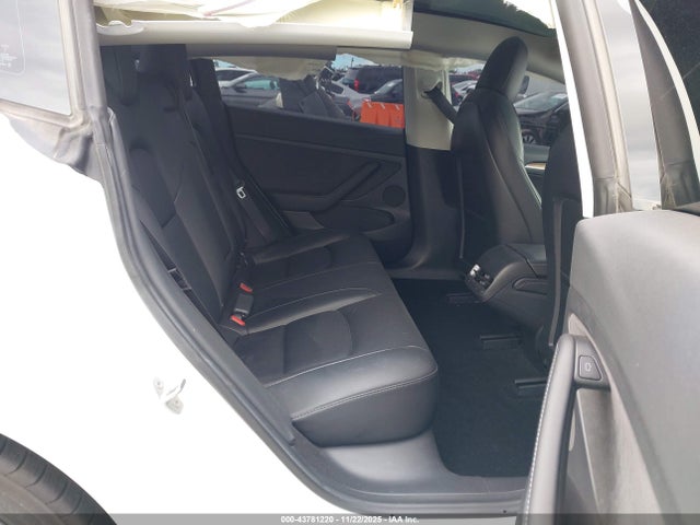 2021 TESLA MODEL 3 5YJ3E1EB7MF001751 Photo 7