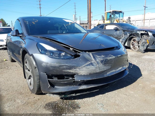 2023 TESLA MODEL 3 5YJ3E1EAXPF561386 Photo 5