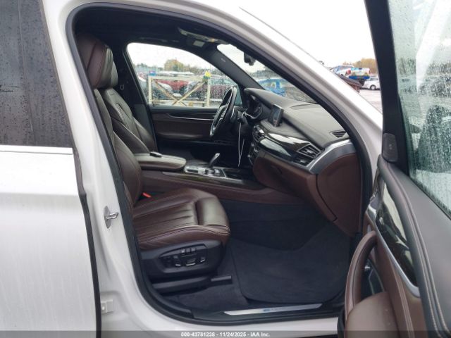 2018 BMW X5 EDRIVE 5UXKT0C57J0W03356 Photo 4