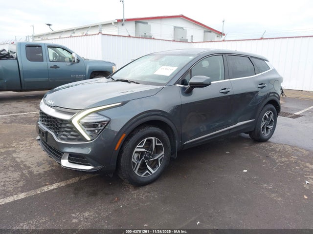 KIA Sportage Lx 2024 KNDPUCDF6R7235736 Image 2