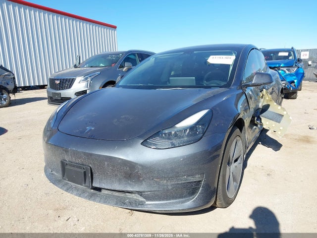 2022 TESLA MODEL 3 5YJ3E1EB8NF237276 Photo 1
