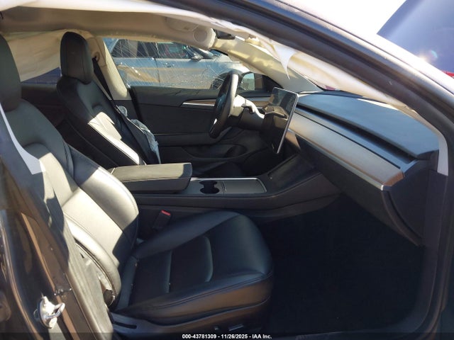 2022 TESLA MODEL 3 5YJ3E1EB8NF237276 Photo 4