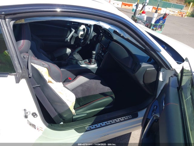 Subaru Brz Limited 2017 JF1ZCAC13H9602607 Image 5