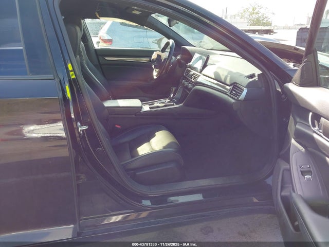 1HGCV1F36JA241659 Honda Accord Sport